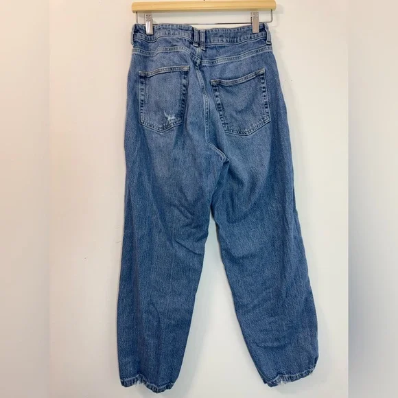 Pilcro Reworked High-Rise Taper Jeans - Picture 8 of 9